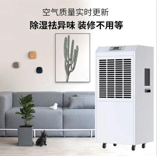 今明濕冷天氣繼續，濕冷加持下，南方真的比北方冷！